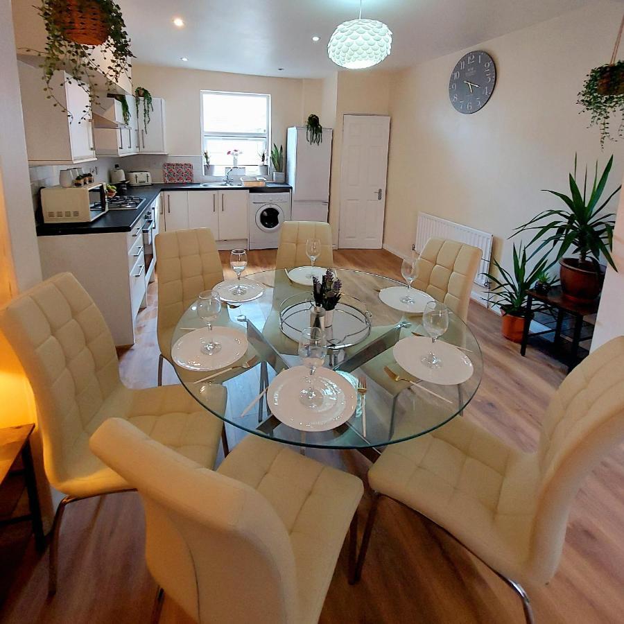 Elegant And Central Two Bedrooms House Bristol Exterior foto